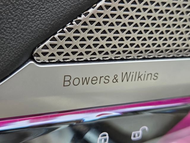 Used 2024 BMW 740i xDrive w/ Premium Package AWD/4WD image 25