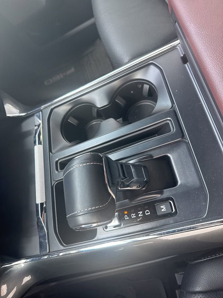 Used 2022 Ford F150 Lariat AWD/4WD image 18