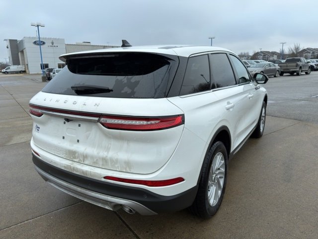 Used 2025 Lincoln Corsair AWD image 6