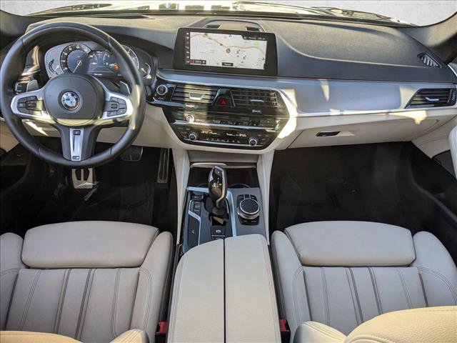 Used 2017 BMW 540i xDrive image 18