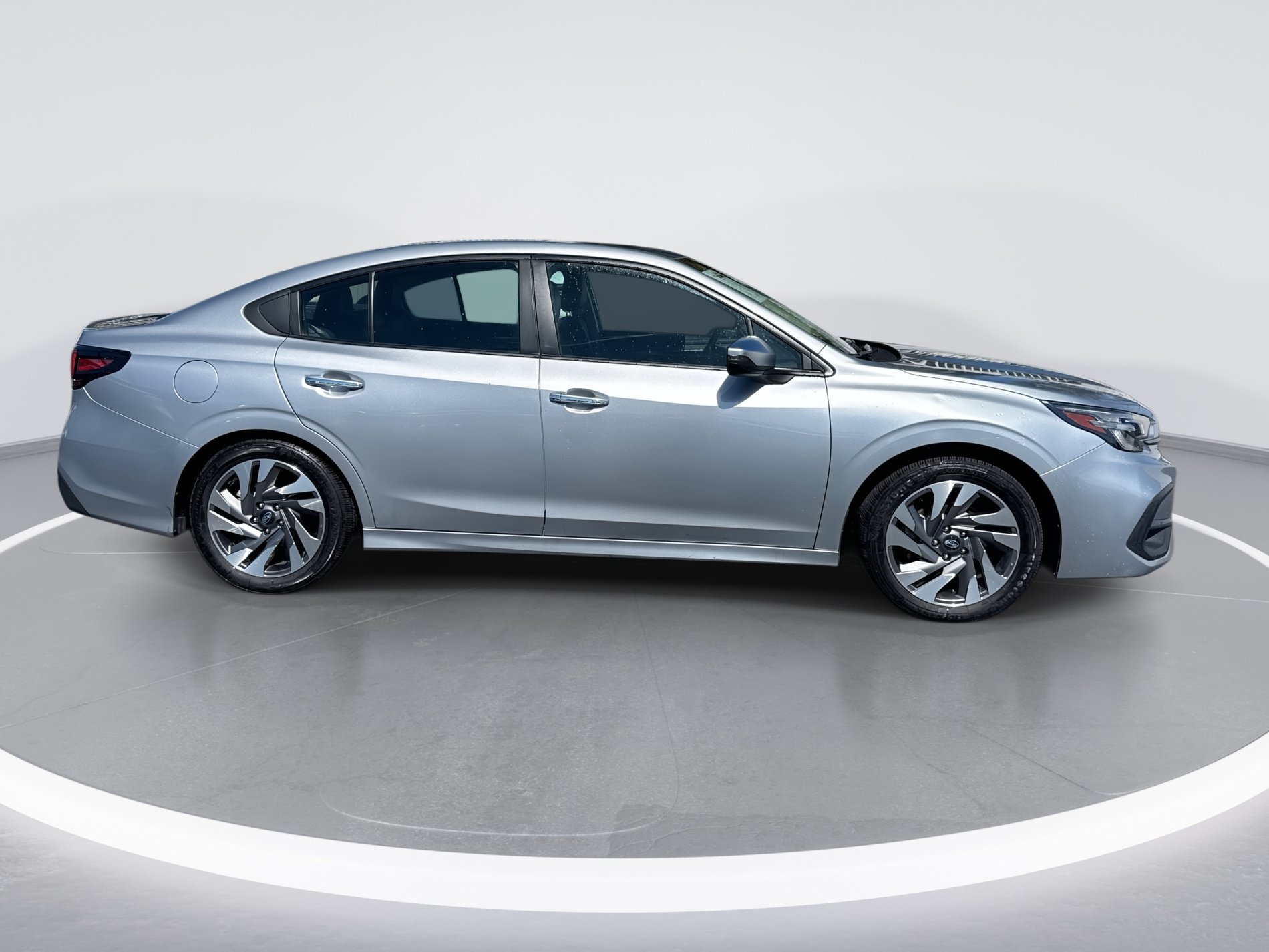 Used 2024 Subaru Legacy Touring XT AWD/4WD image 3