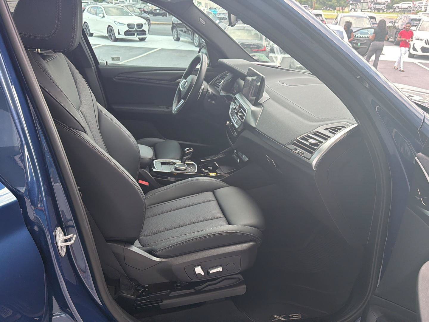 Used 2023 BMW X3 M40i AWD/4WD image 13