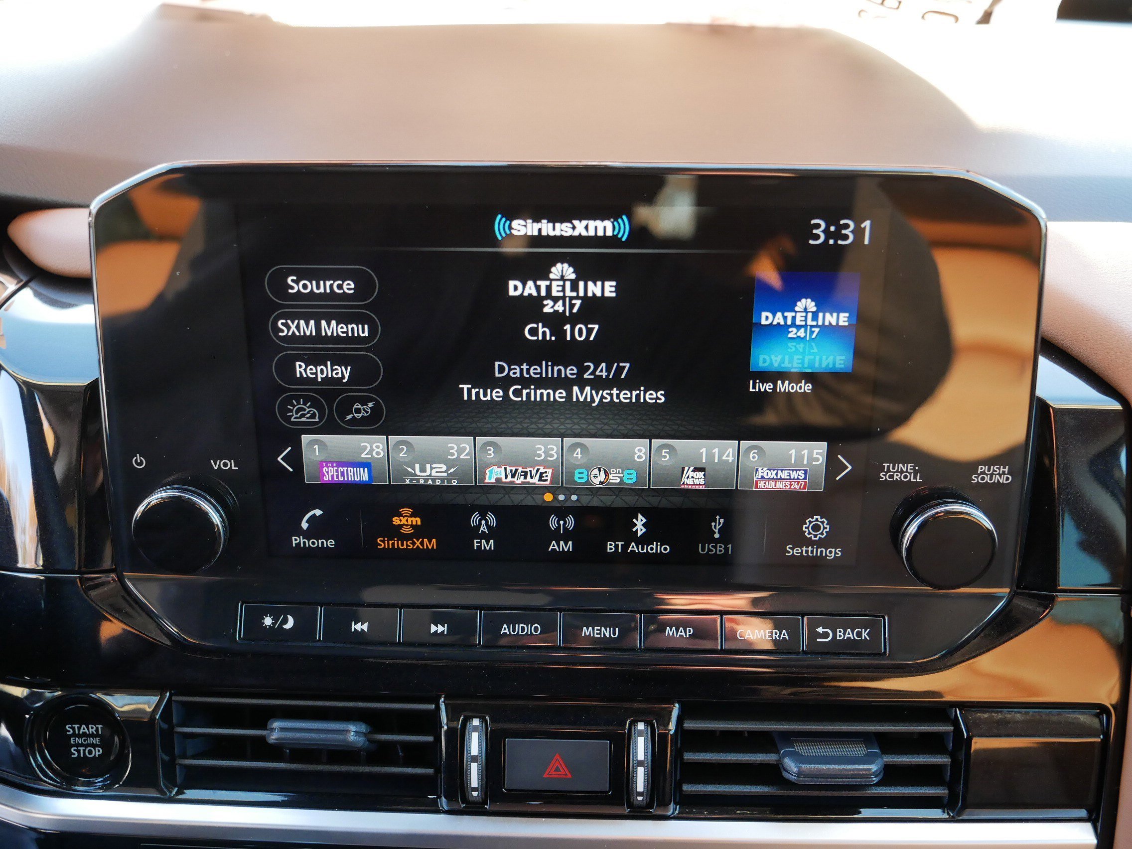 Certified 2025 Nissan Pathfinder Platinum image 22