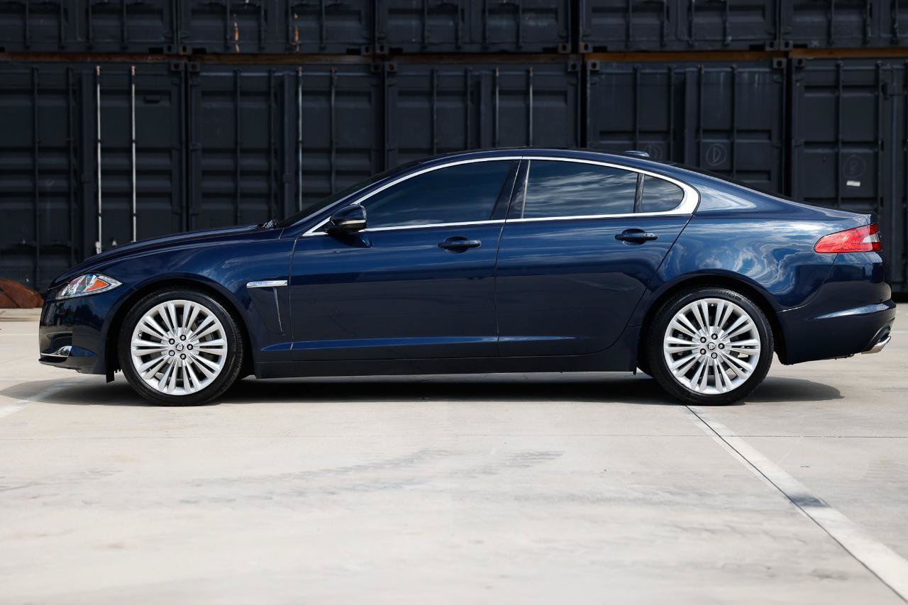 Used 2012 Jaguar XF Portfolio RWD image 3