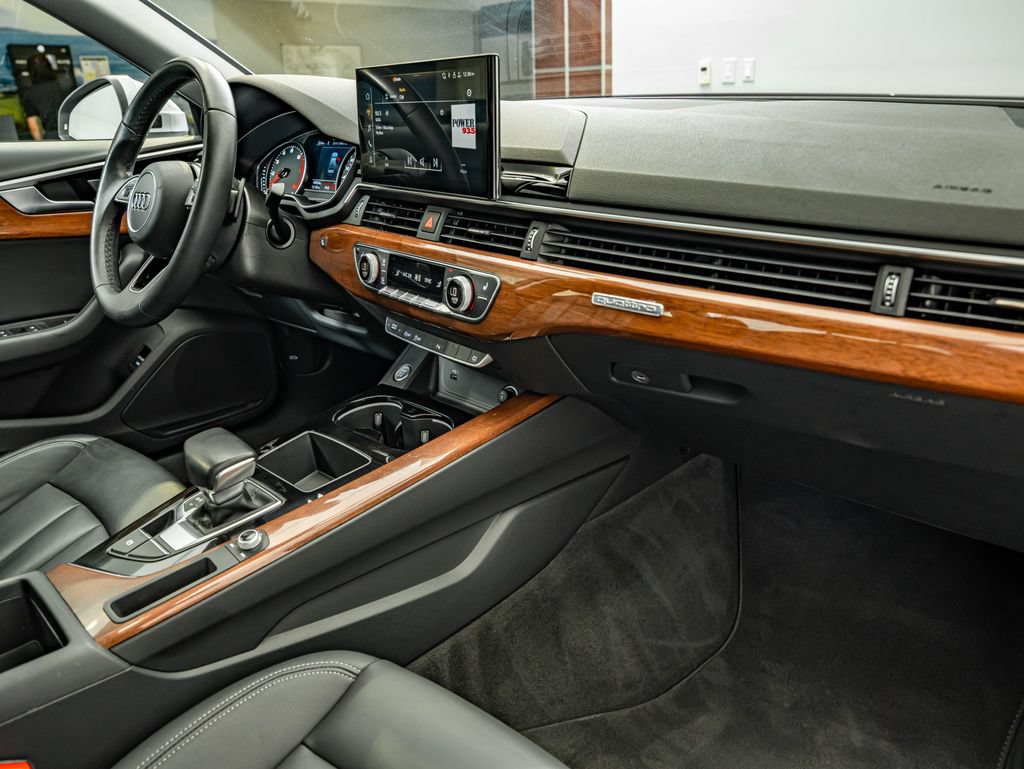 Used 2022 Audi A4 2.0T Premium w/ Convenience Package AWD/4WD image 37