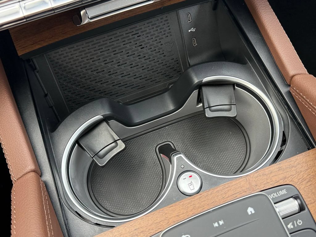 New 2025 Mercedes-Benz GLS 450 4MATIC image 36