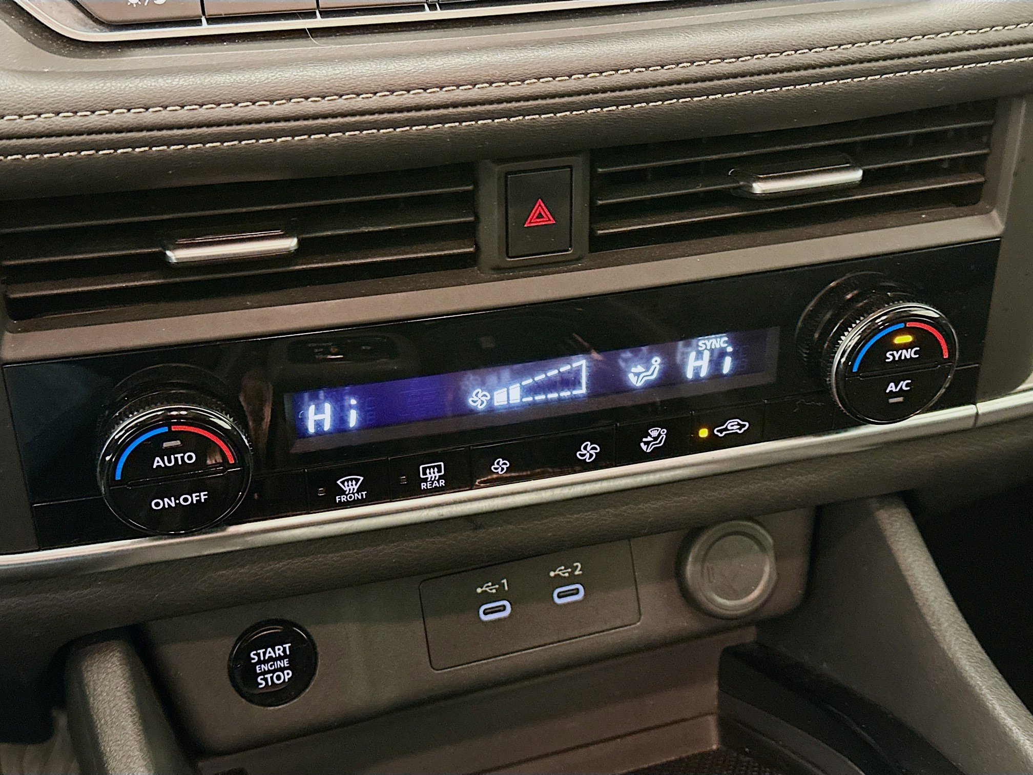 Used 2025 Nissan Rogue SV image 23