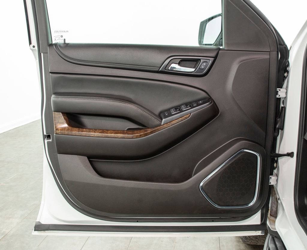 Used 2015 Chevrolet Tahoe 4WD image 6