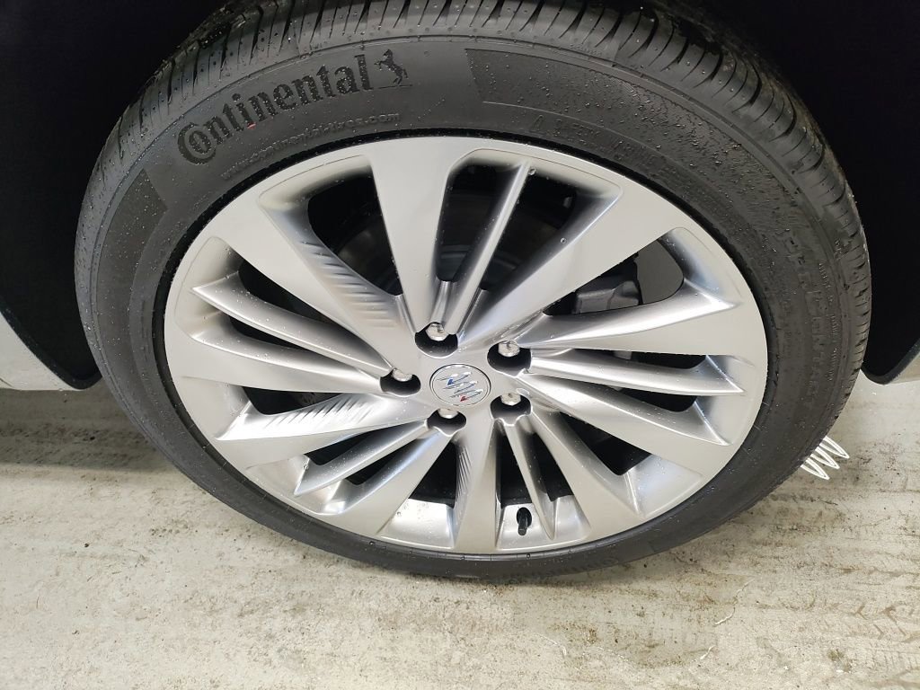 New 2026 Buick Envision Avenir image 21