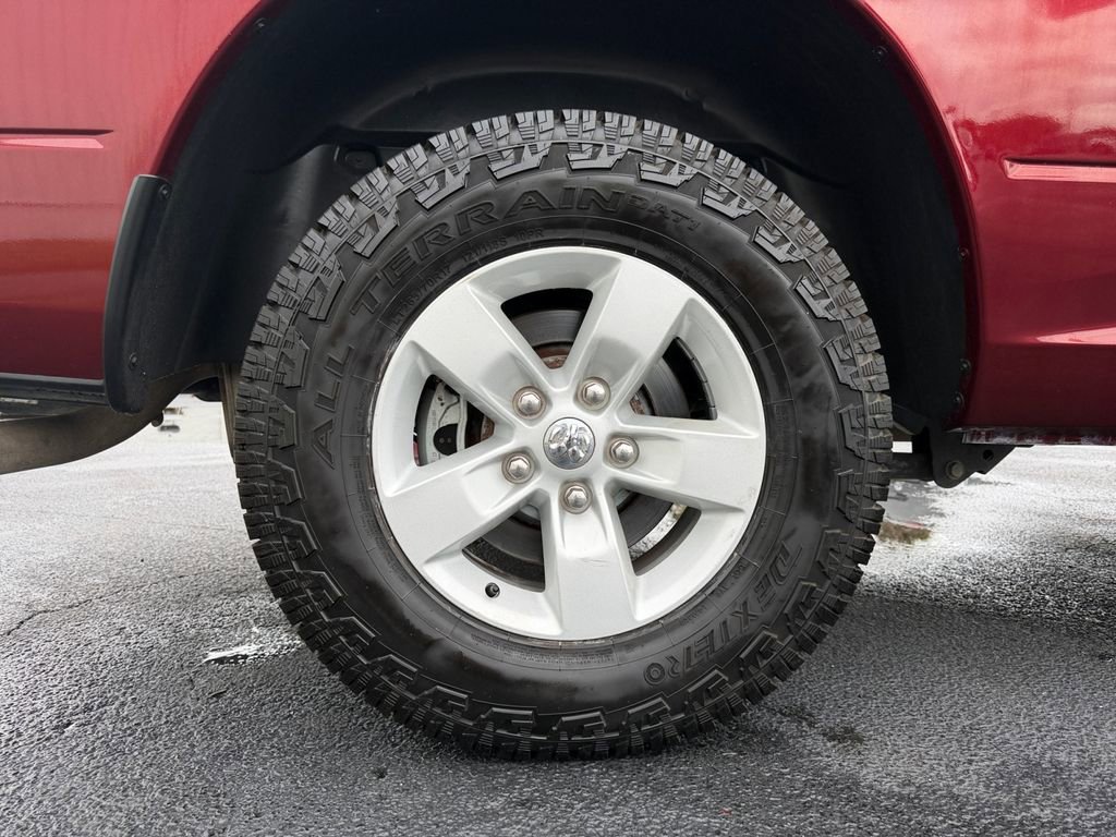 Used 2018 RAM 1500 Express image 43