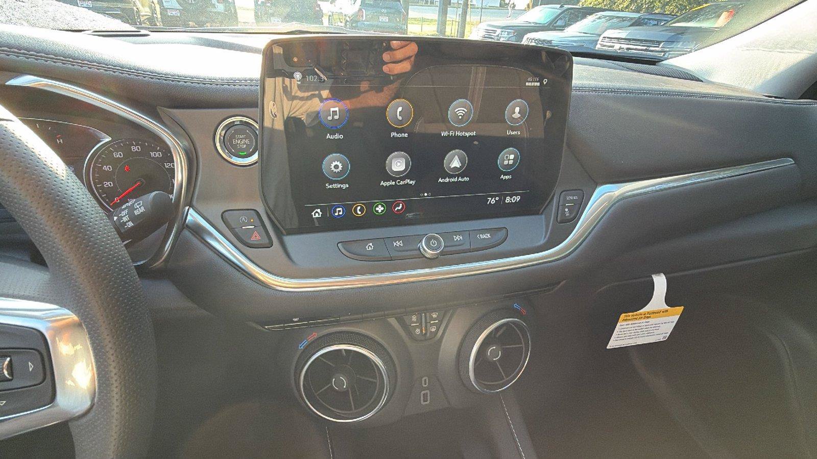 New 2026 Chevrolet Blazer LT w/ Convenience Package FWD image 18