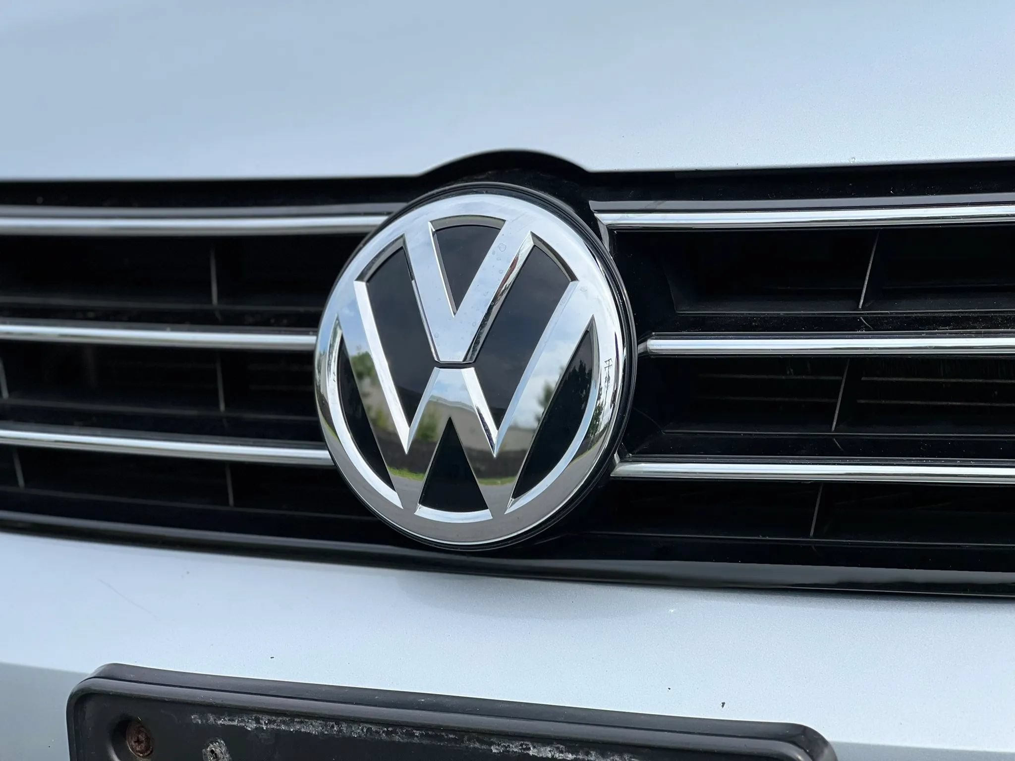Used 2015 Volkswagen Jetta TDI S FWD image 9