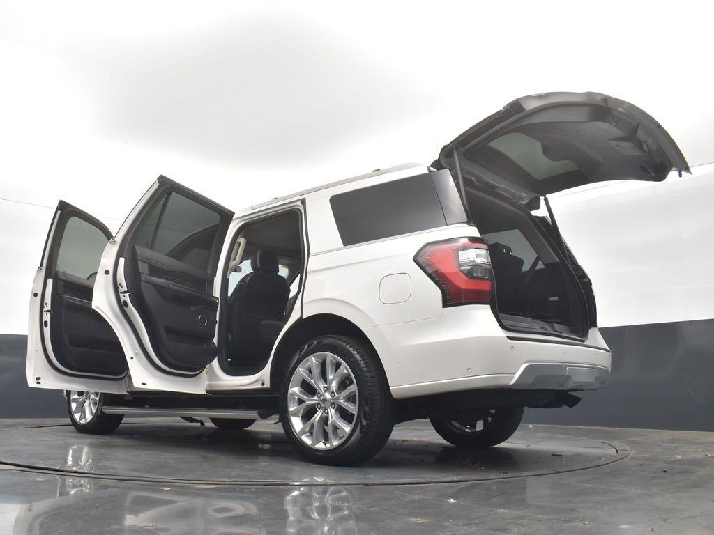 Used 2019 Ford Expedition Platinum image 30