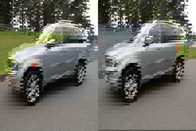 Used 2013 Volvo XC90 3.2 image 1