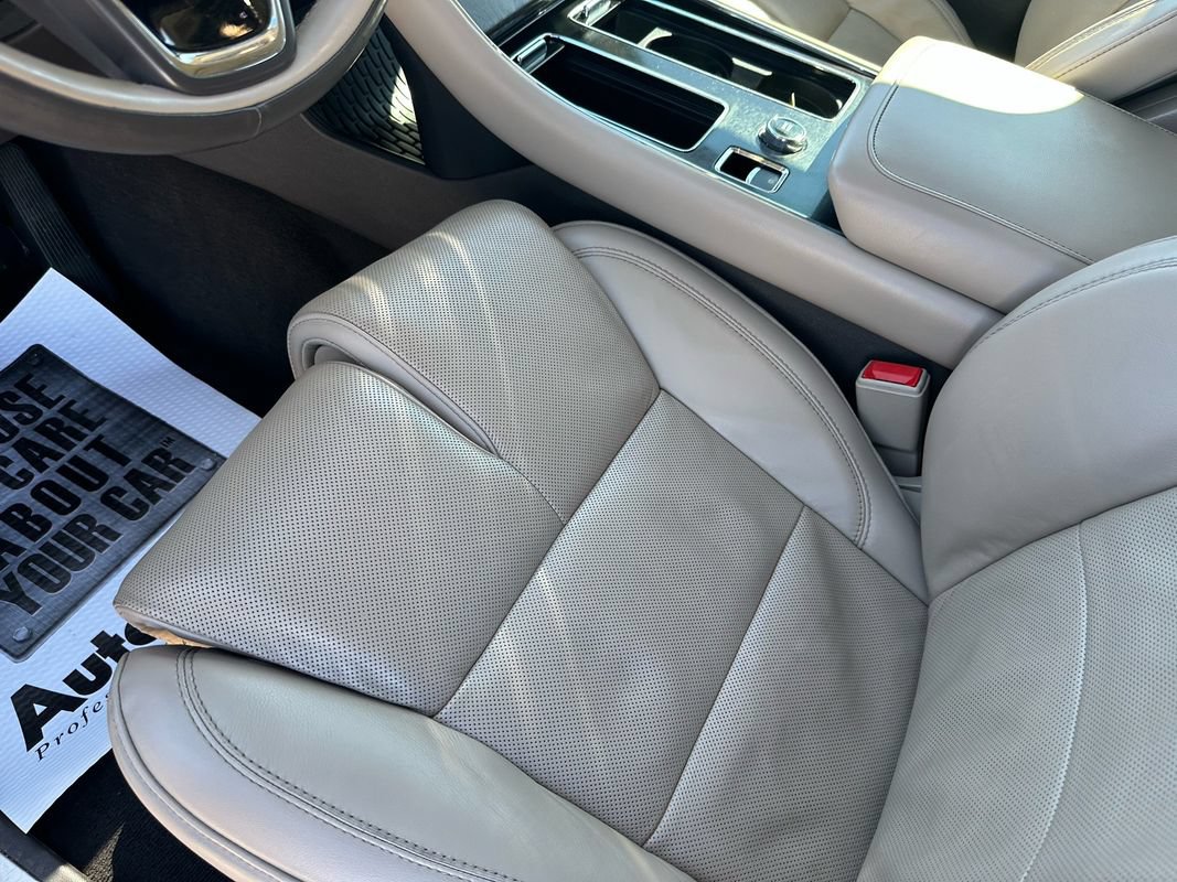 Used 2022 Lincoln Aviator Reserve w/ Equipment Group 201A AWD/4WD image 34
