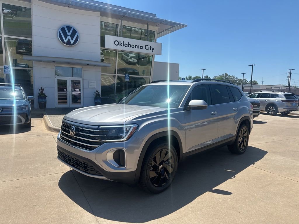 New 2026 Volkswagen Atlas SE image 1