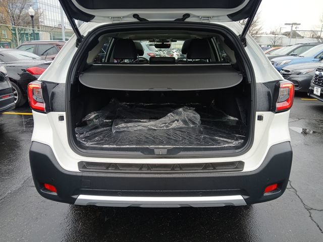 Used 2025 Subaru Outback Limited AWD/4WD image 27