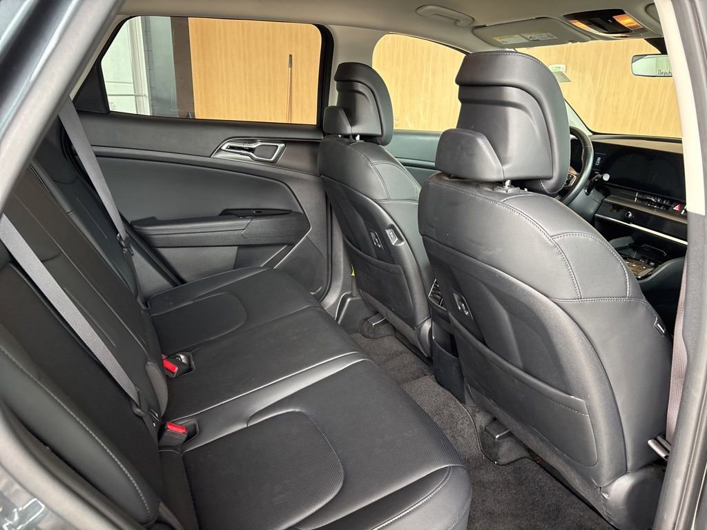 Certified 2023 Kia Sportage EX AWD/4WD image 22