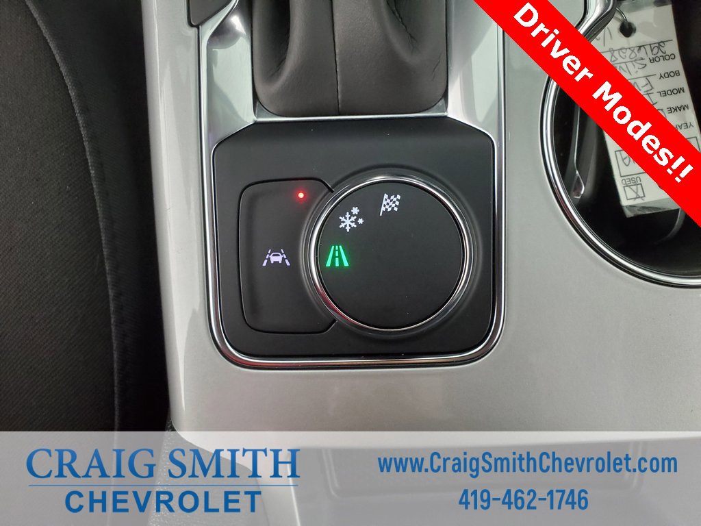 Used 2025 Chevrolet Blazer LT image 9