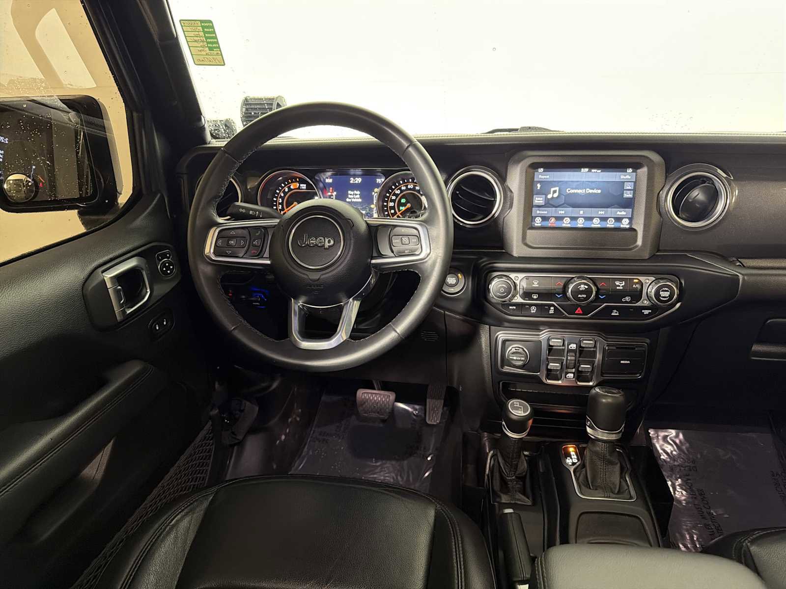 Used 2021 Jeep Wrangler Unlimited Sahara image 21