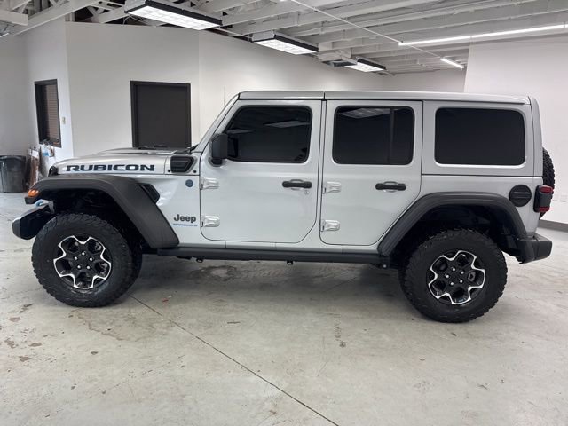 Used 2023 Jeep Wrangler Unlimited Rubicon 4xe w/ Cold Weather Group AWD/4WD image 9