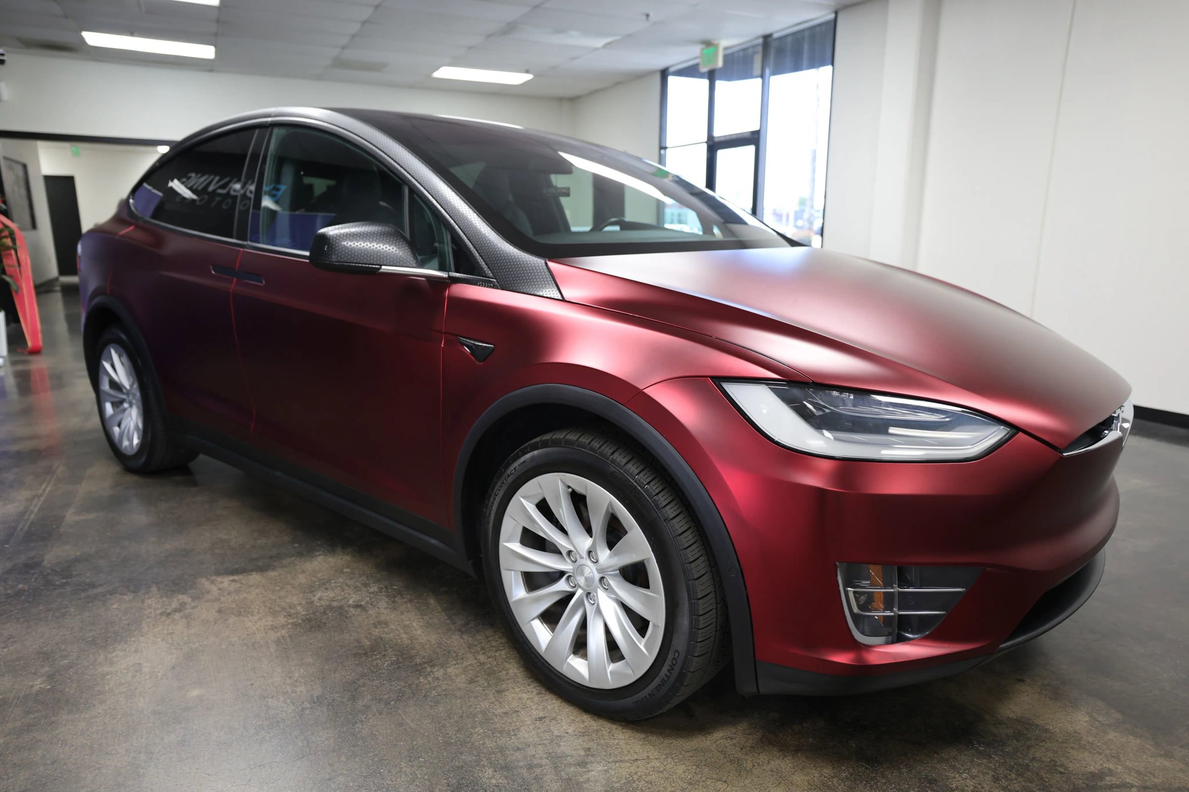 Used 2020 Tesla Model X Long Range AWD/4WD image 8