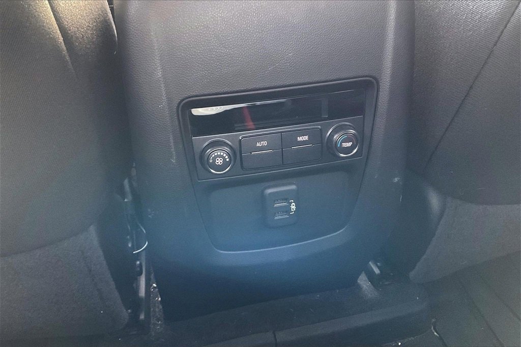 Used 2021 Buick Enclave Preferred image 12