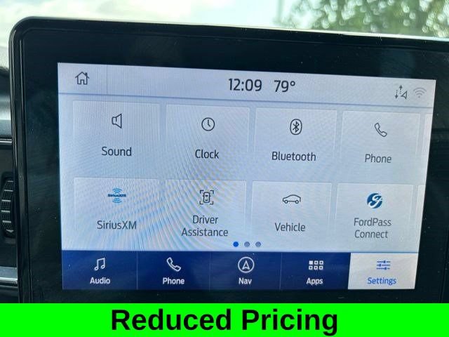 Used 2021 Ford Explorer XLT w/ Equipment Group 202A AWD/4WD image 28