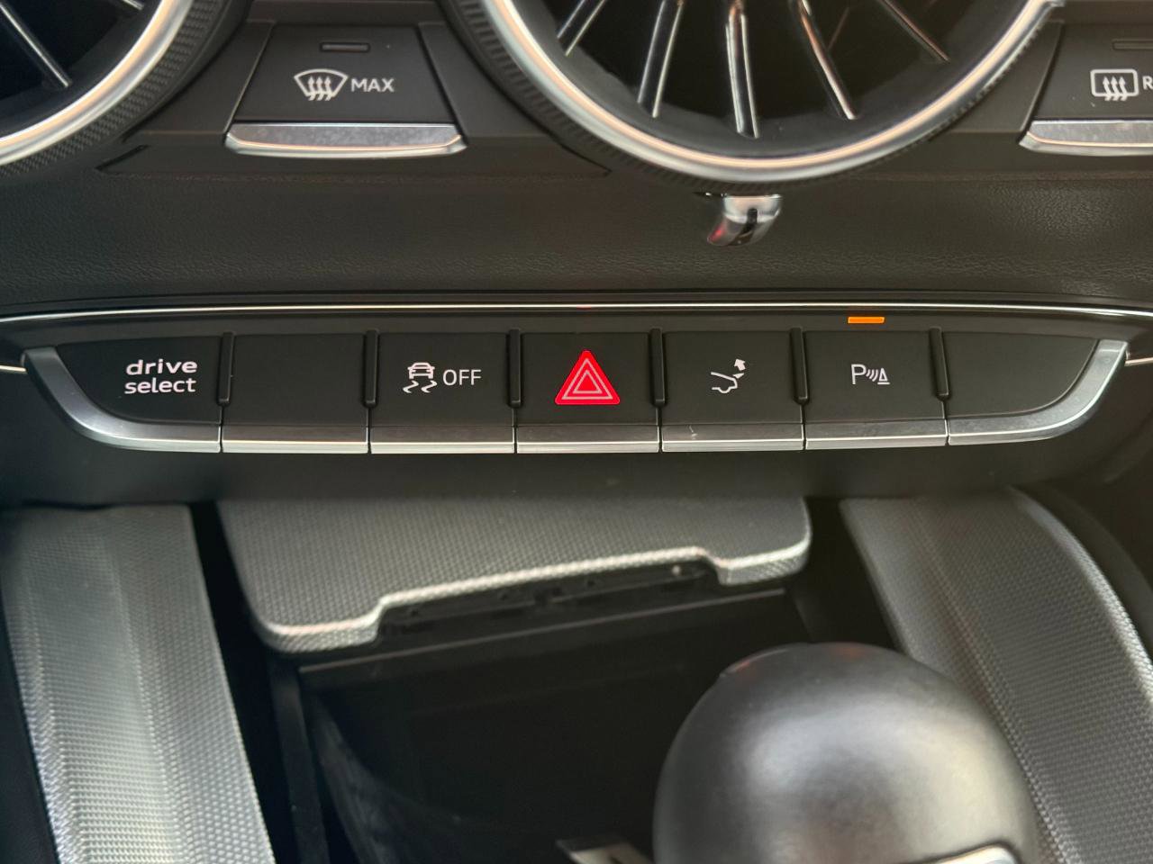 Used 2016 Audi TT 2.0T w/ Technology Package image 13