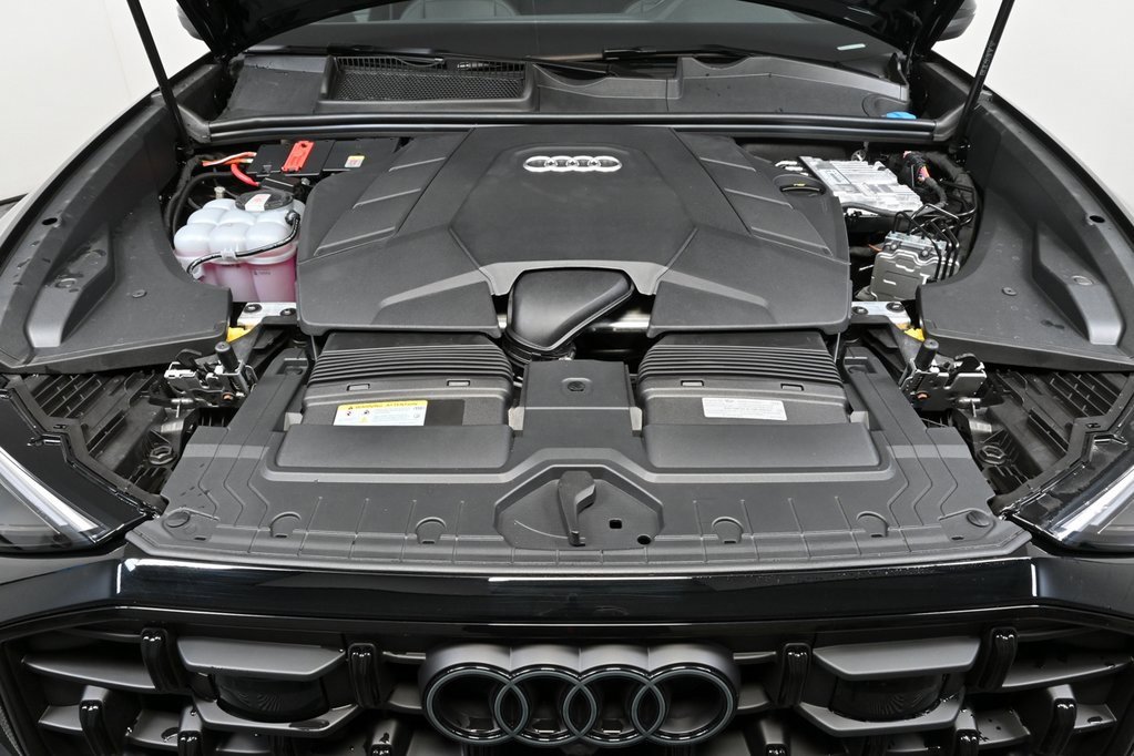 New 2026 Audi Q8 Premium image 32