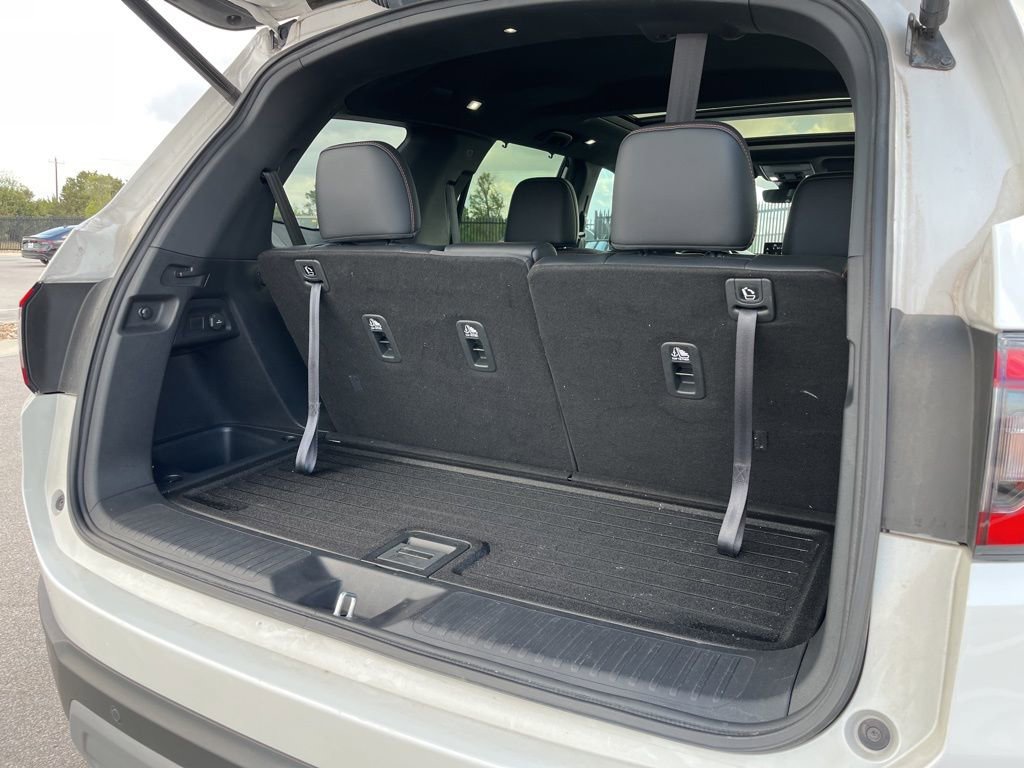 Certified 2023 Honda Pilot TrailSport image 10