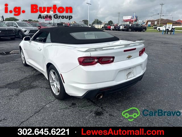 Used 2020 Chevrolet Camaro LT RWD image 5