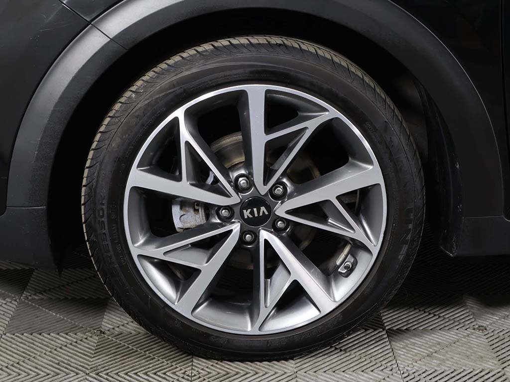 Used 2020 Kia Niro Touring image 23