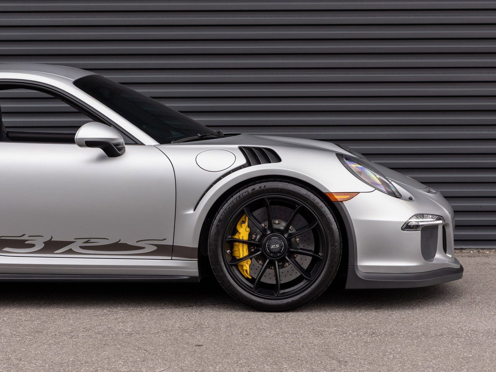 Certified 2016 Porsche 911 GT3 RS image 9