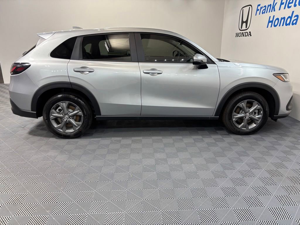 New 2026 Honda HR-V LX image 7