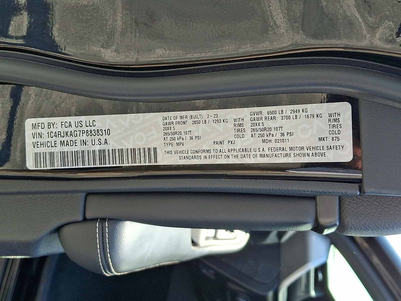 Certified 2023 Jeep Grand Cherokee L Laredo AWD/4WD image 31