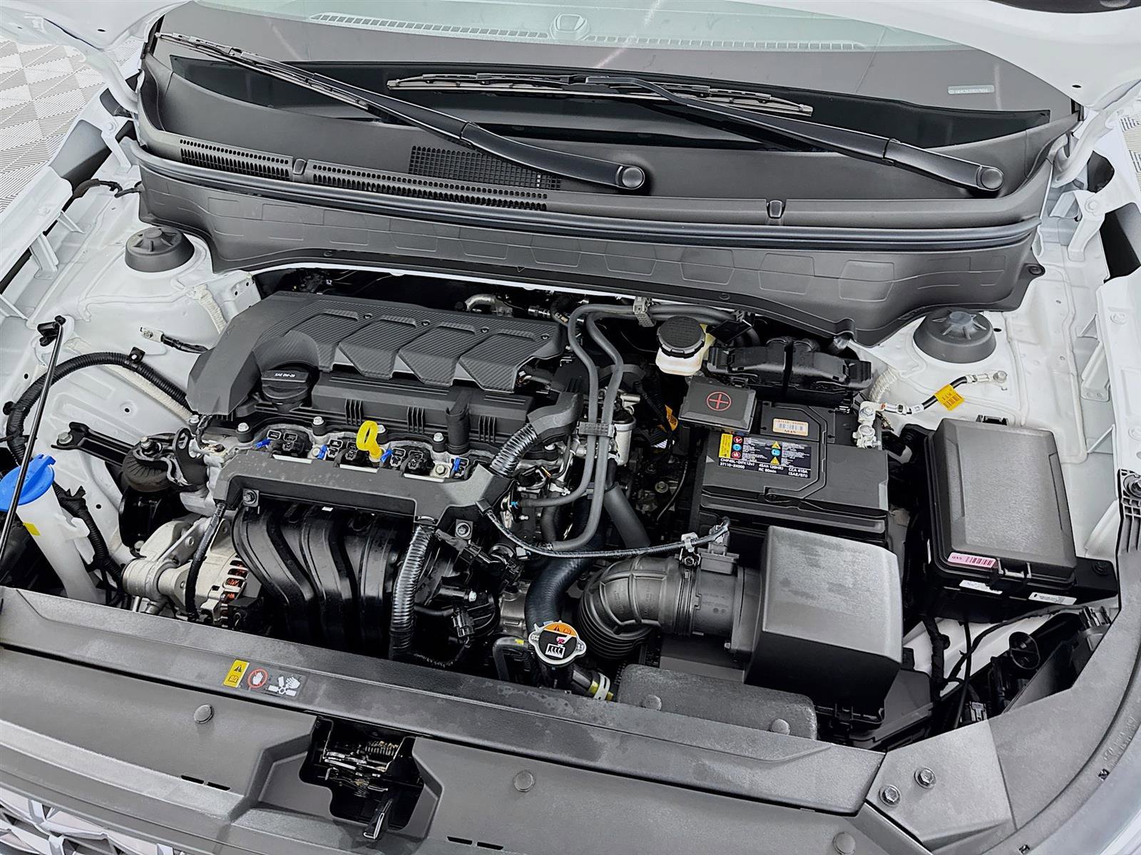 New 2025 Hyundai Venue SEL image 28