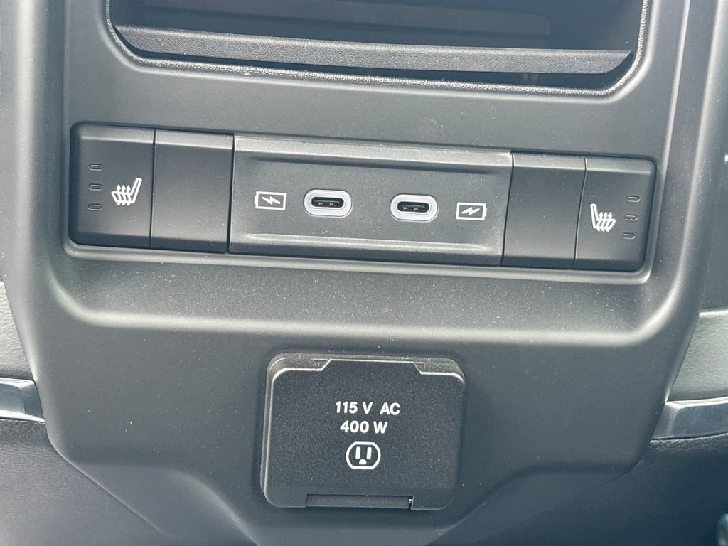 New 2026 RAM 2500 Laramie AWD/4WD image 30