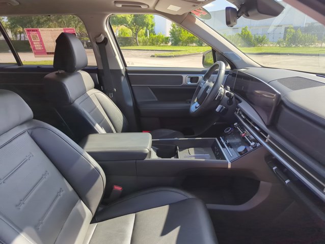 Used 2024 Hyundai Santa Fe Limited image 26