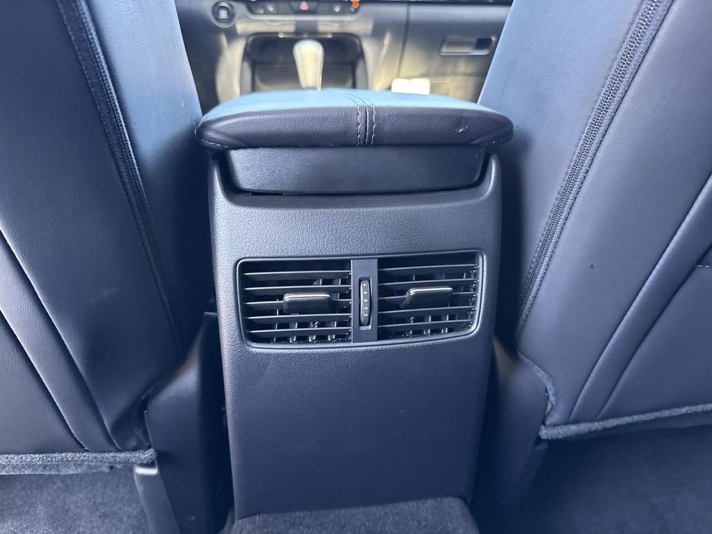 Certified 2025 MAZDA CX-30 AWD 2.5 S w/ Preferred Package image 23