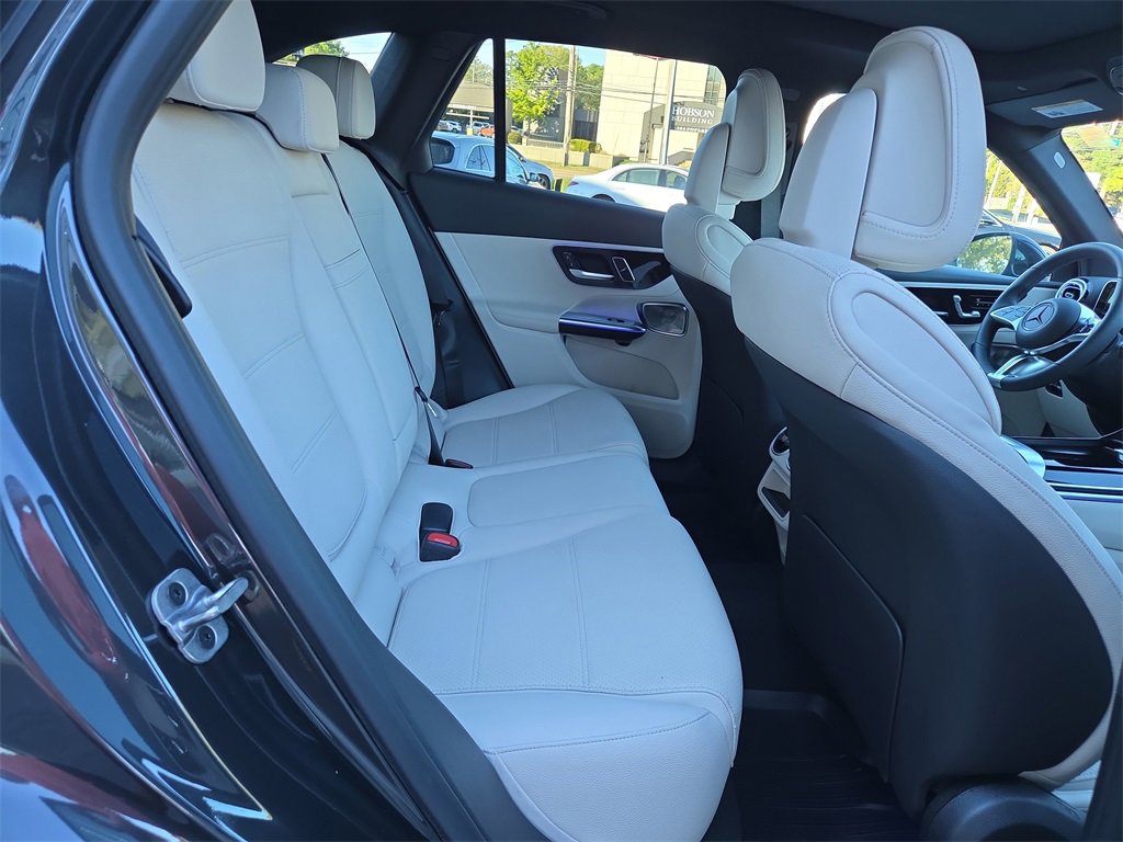 New 2026 Mercedes-Benz GLC 300 4MATIC image 15