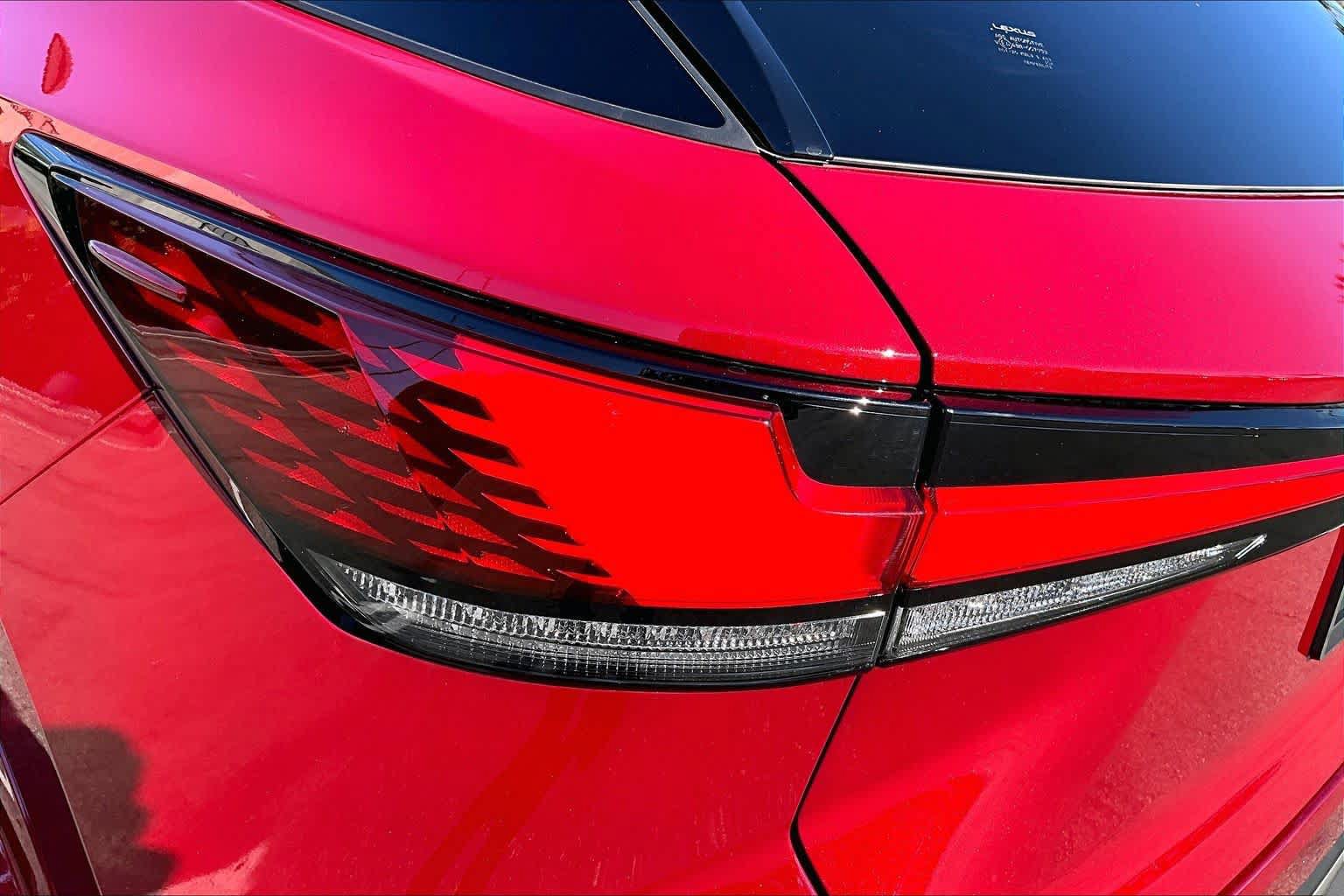 New 2026 Lexus RX 450h AWD image 12
