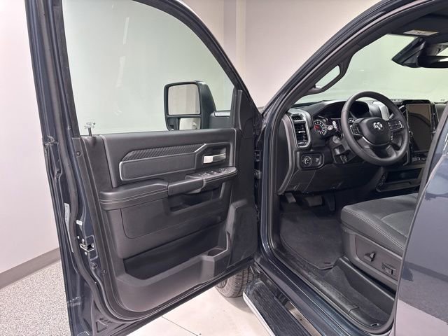 Used 2026 RAM 2500 Big Horn AWD/4WD image 9