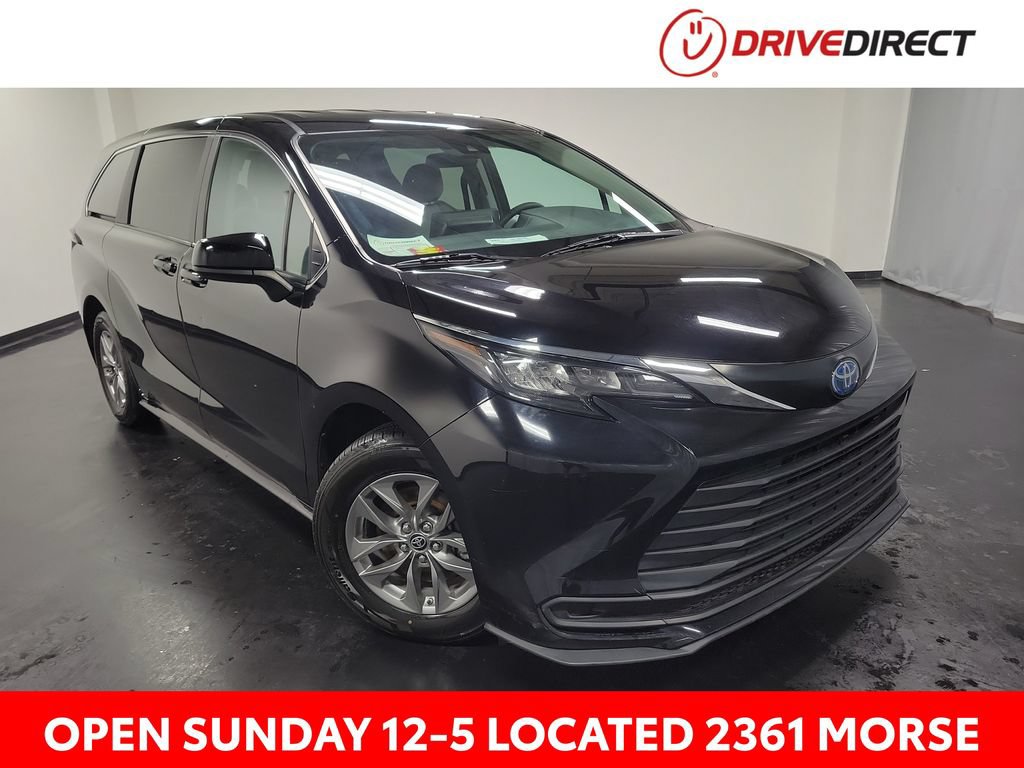 Used 2024 Toyota Sienna LE