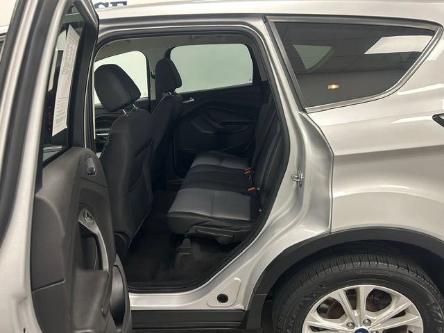 Used 2017 Ford Escape SE AWD/4WD image 18