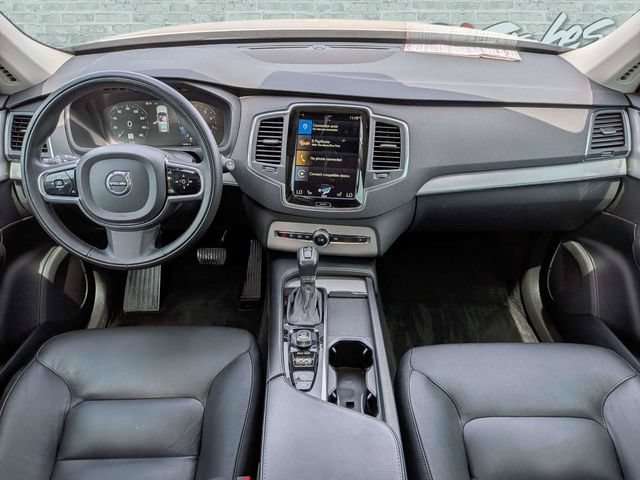 Used 2021 Volvo XC90 T5 Momentum w/ Protection Package Premier FWD image 16