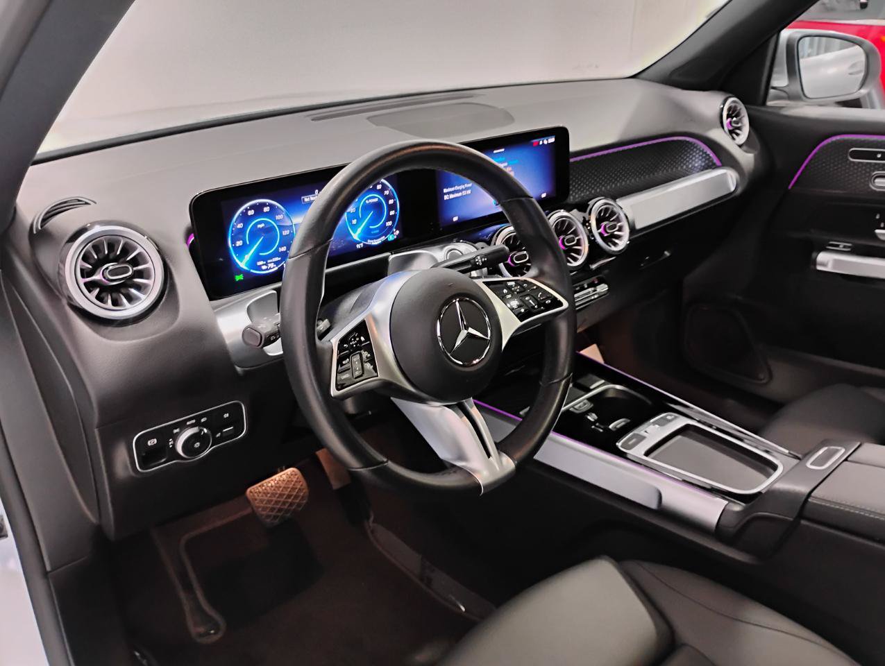 Used 2024 Mercedes-Benz EQB 300 4MATIC image 88