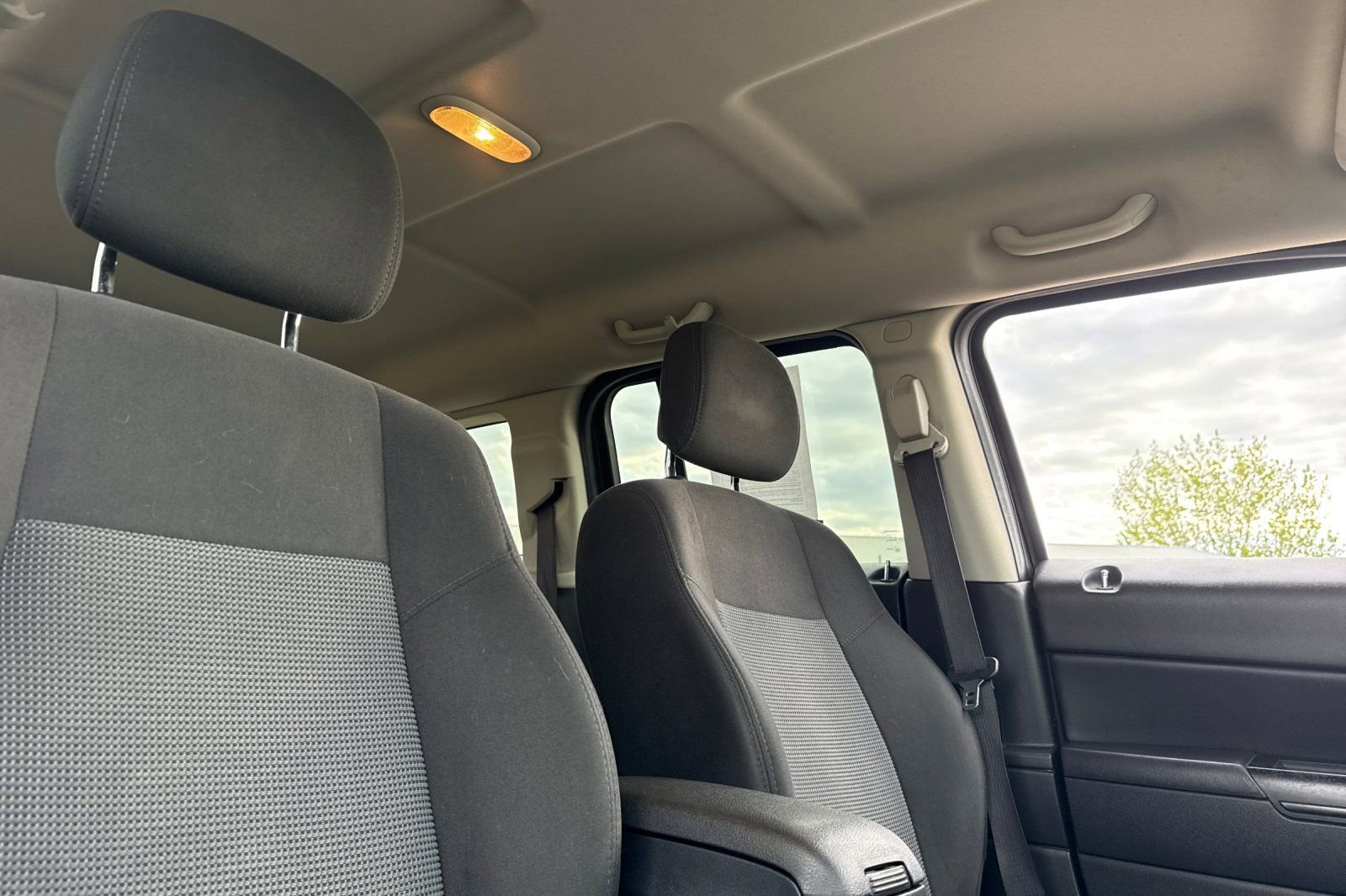 Used 2017 Jeep Patriot Latitude image 17