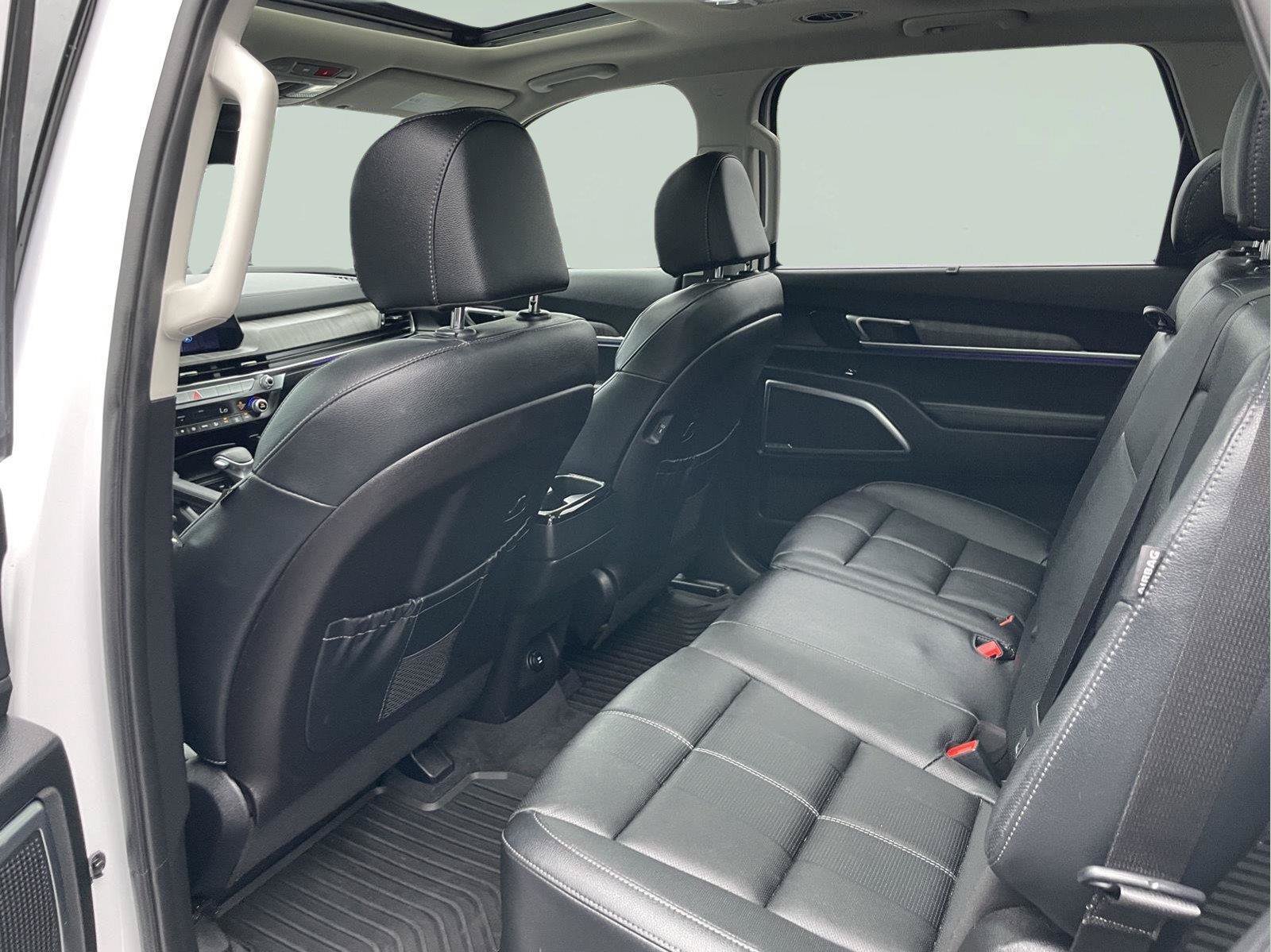 Used 2025 Kia Telluride SX AWD/4WD image 16