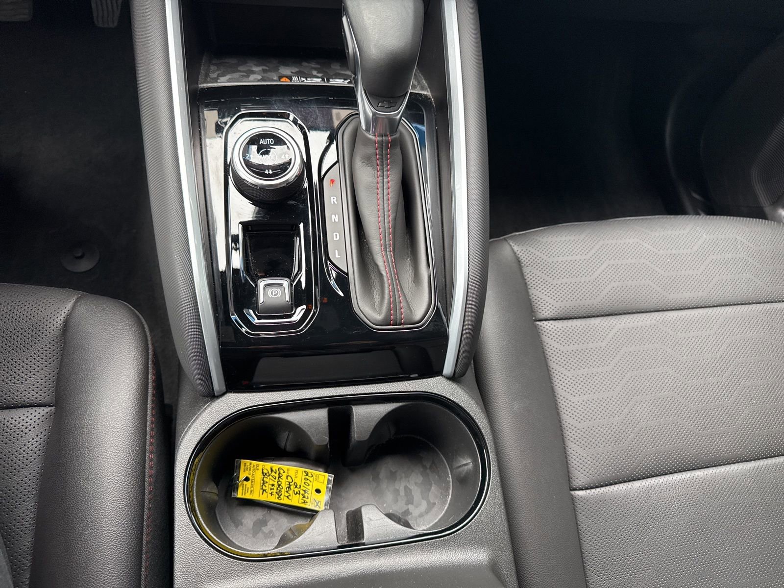 Used 2023 Chevrolet Colorado Z71 w/ Z71 Convenience Package 2 image 28